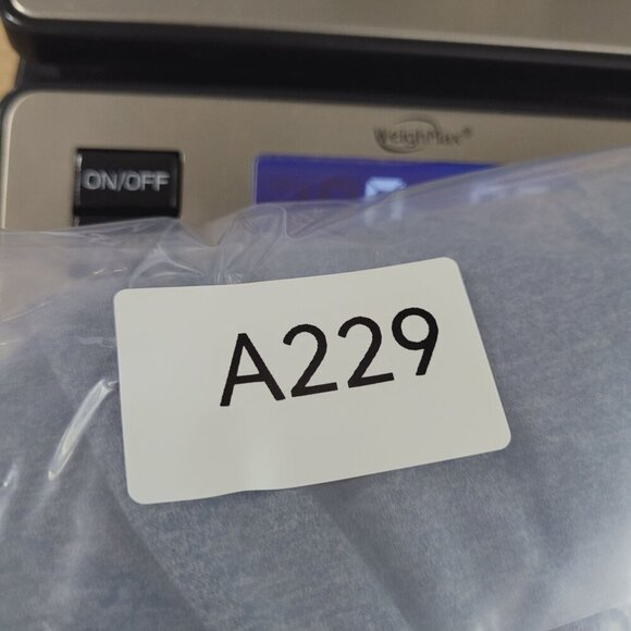 NWOT Eddie Bauer Womens M Blue Funnel Neck Pullover Top Long Sleeves Kangaro - Picture 6 of 6